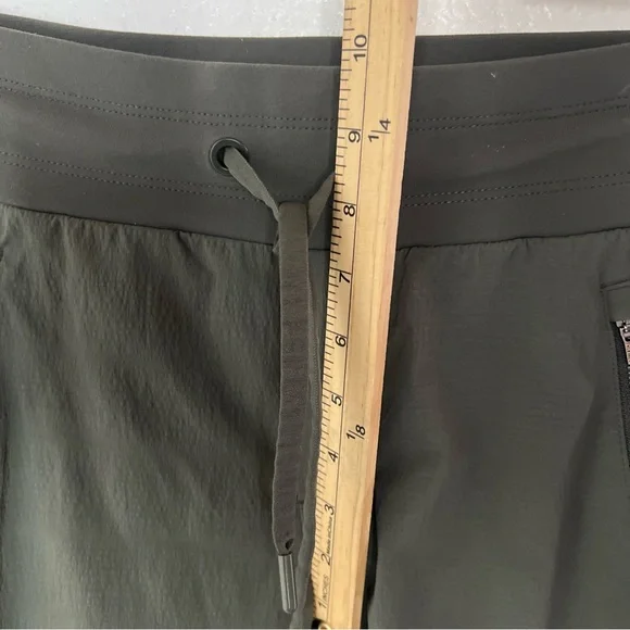 Athleta Trekkie North Jogger Pants Women's Size 4 in Mountain Olive Stretch - Picture 5 of 10